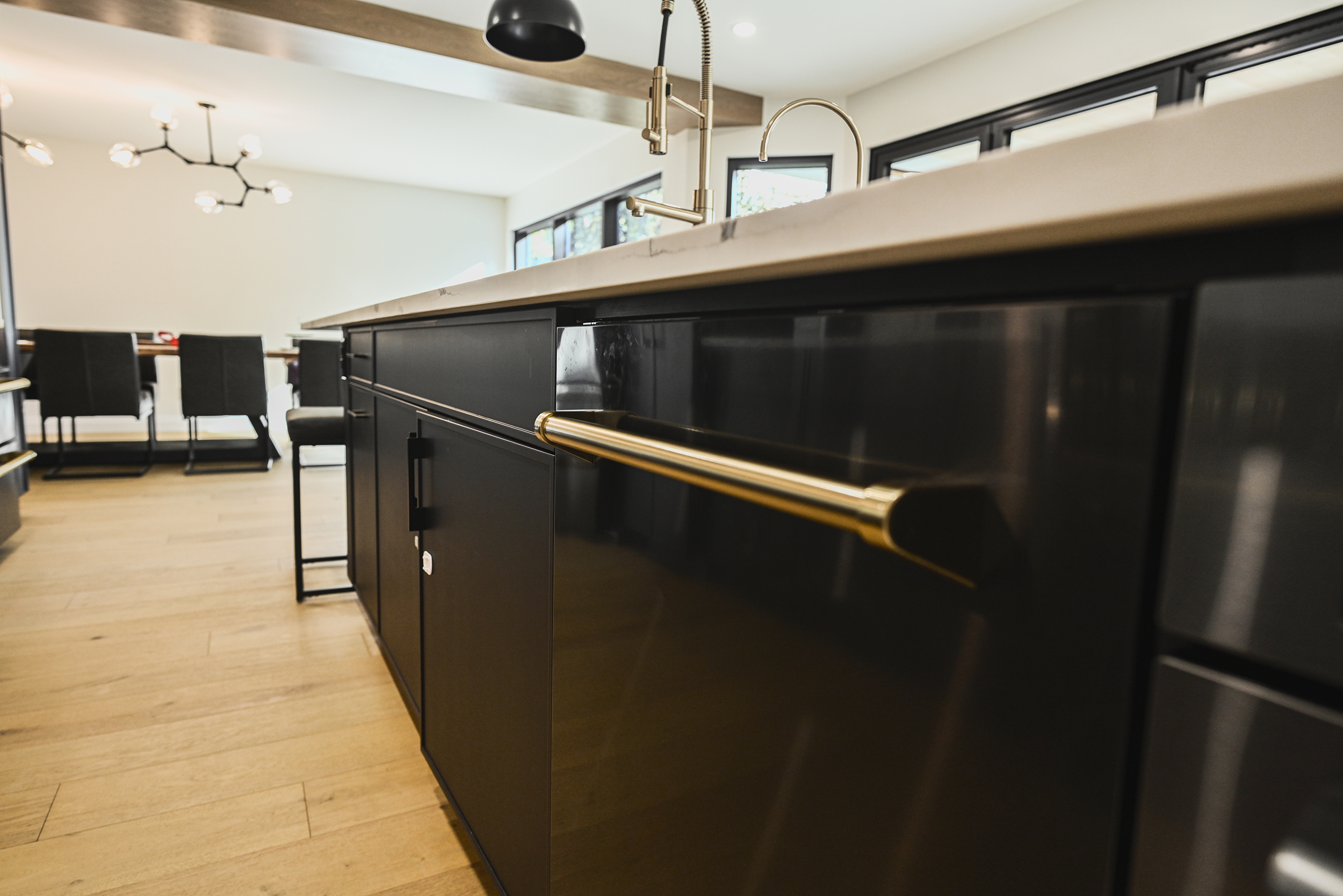 Sleek kitchen cabinetry